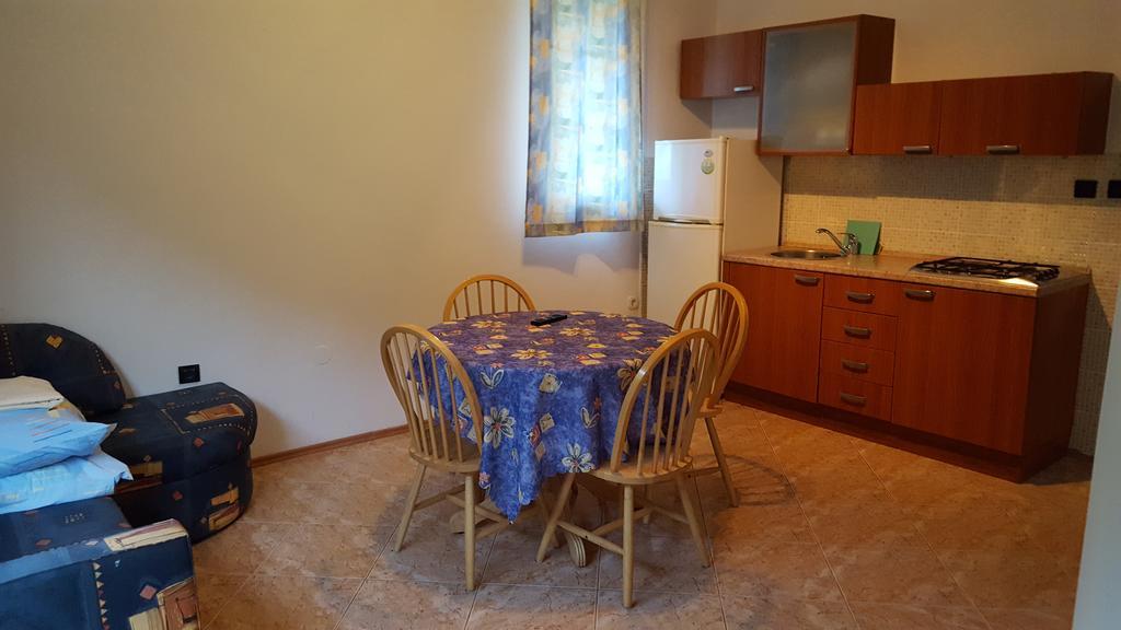 Apartments Vile Holiday Živogošće المظهر الخارجي الصورة
